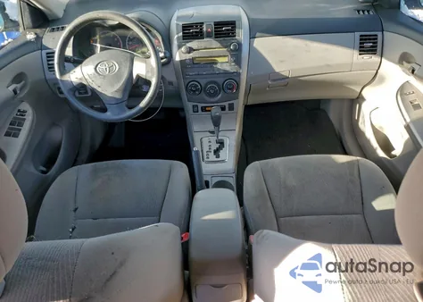 2011 Toyota Corolla Base z USA, uszkodzony, nr VIN 2T1BU4EE5BC720668